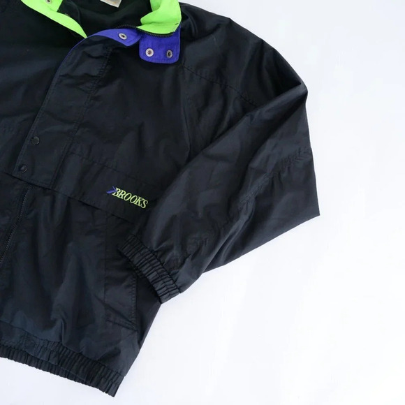 Brooks Vintage Y2K Black with  Neon Green Trim Windbreaker ~Large - Picture 10 of 11